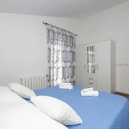 Gorgeous In Apartament